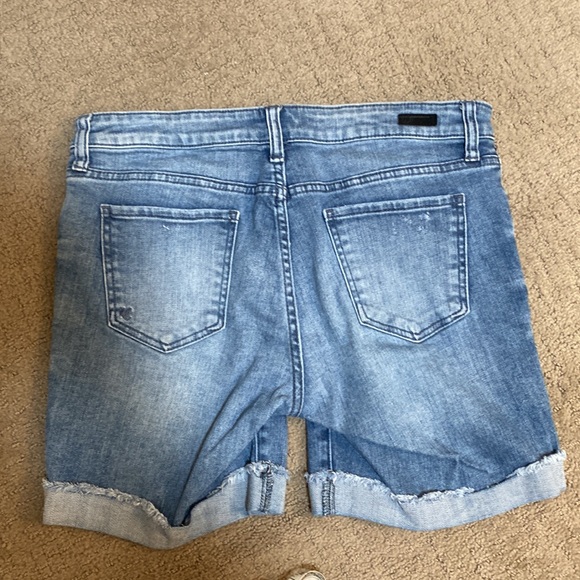 Kut From The Kloth boyfriend shorts, size 8 - Picture 5 of 7